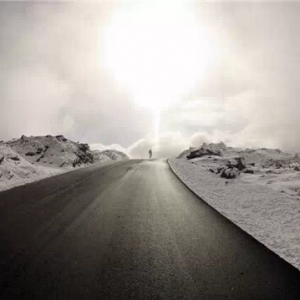 婚礼途中做了一件事，意外改变了后续的发展