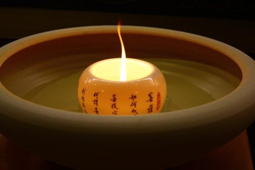 看看这些名人是如何惜福的