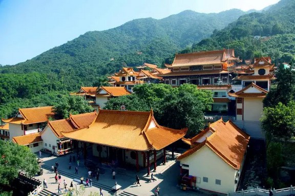 对修行人来说，疾病是恩赐而不是惩罚