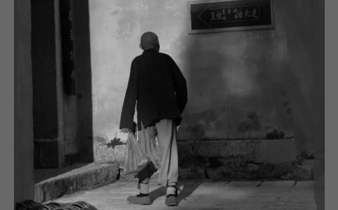 每个人的生和死，别人都替代不了