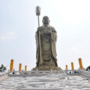 地藏菩萨救护众生的故事